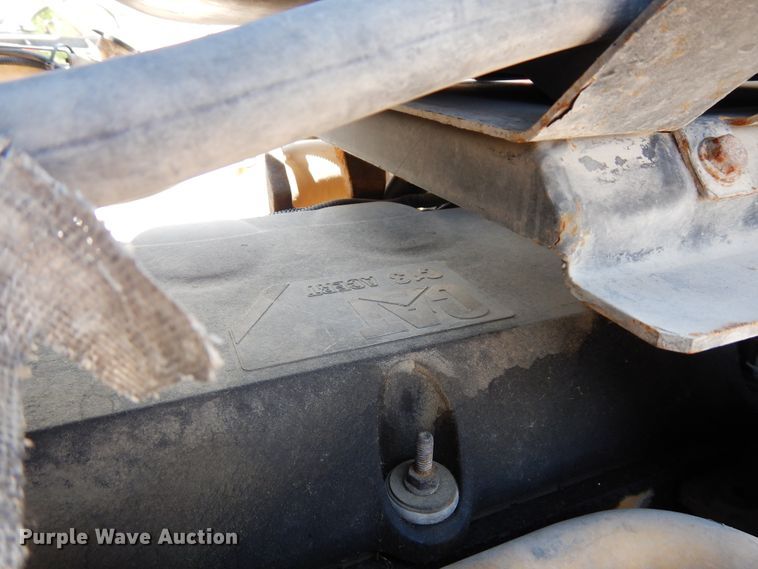 image for item HG9116 2010 Kenworth T660  semi truck