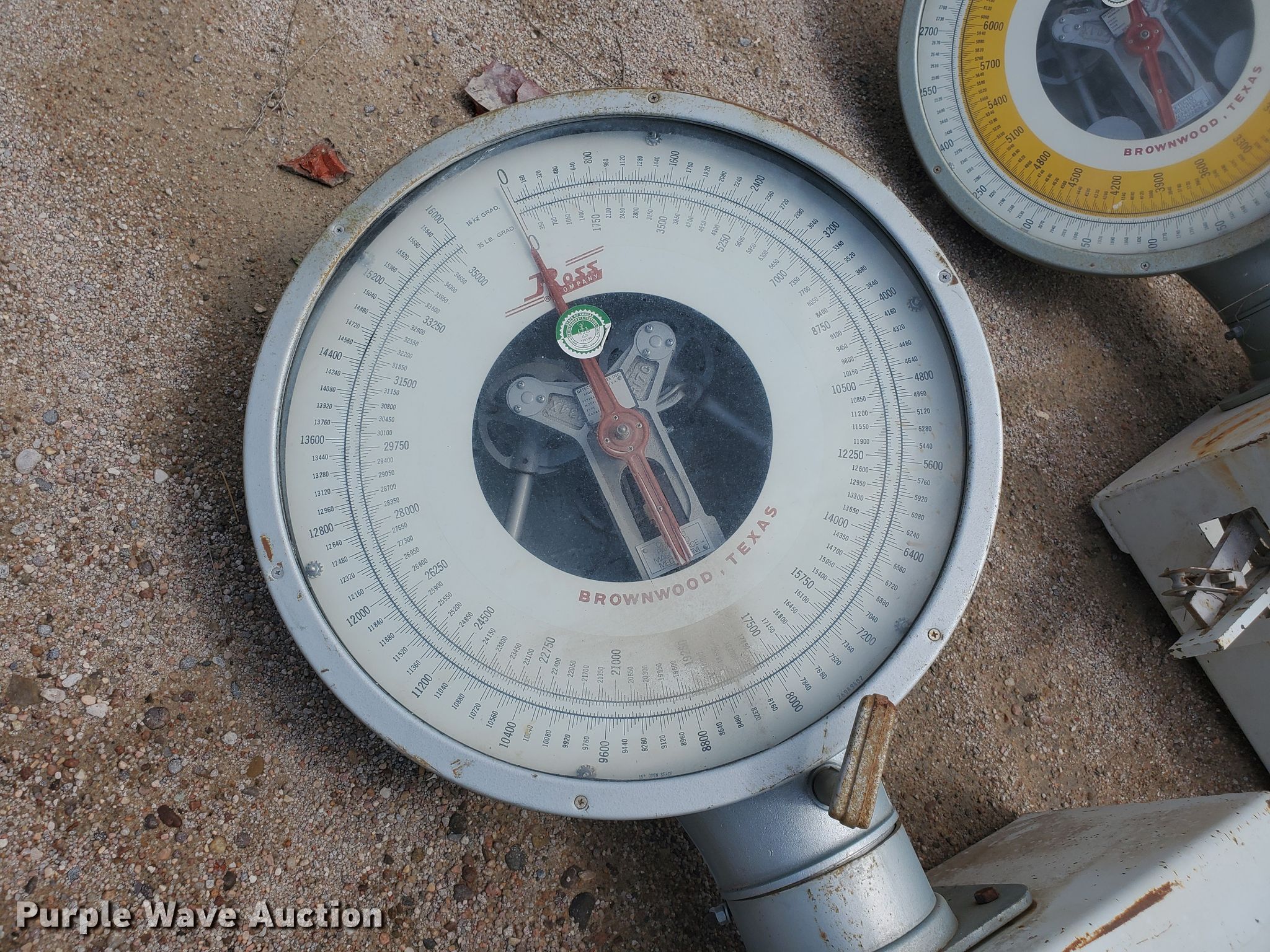 (2) Ross scale heads in Garden City, KS | Item GM9270 sold | Purple Wave