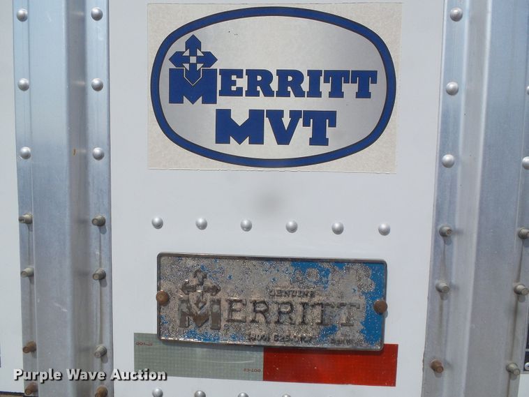 image for item DD0386 2011 Merritt 4200X096X068X2C double hopper bottom grain trailer