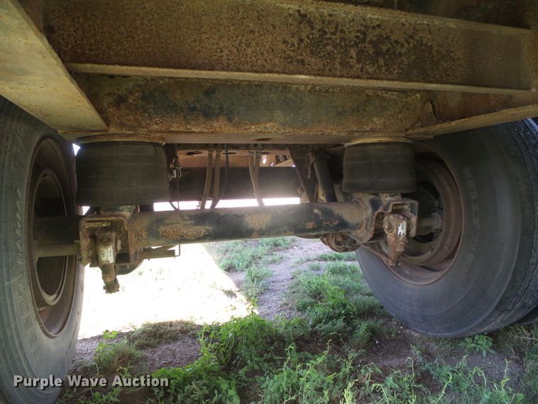 image for item DD0396 1997 Transcraft Eagle W2 flatbed trailer