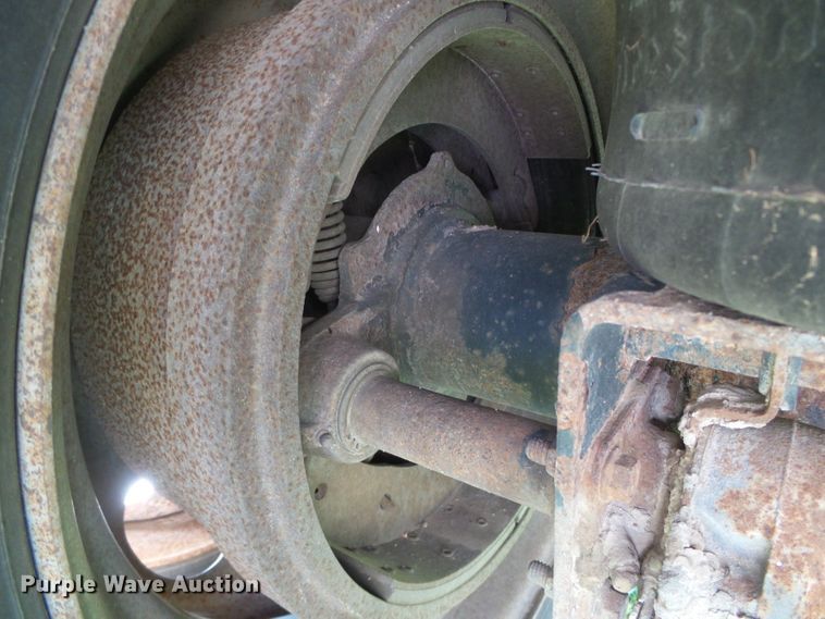 image for item DD0396 1997 Transcraft Eagle W2 flatbed trailer