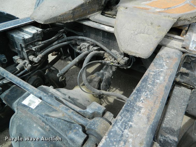 image for item DE4461 1998 International 9200  semi truck