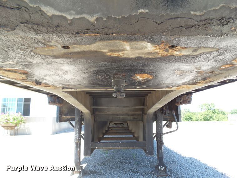 image for item DF0853 1998 Jet drop deck equipment trailer