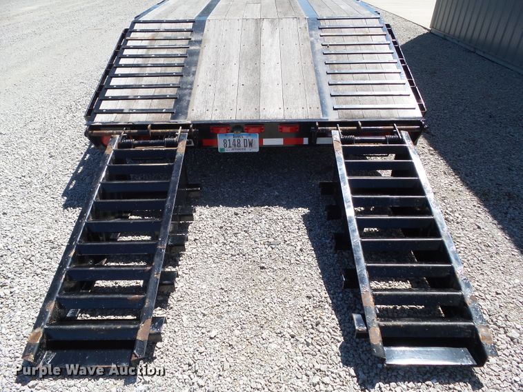image for item DF0853 1998 Jet drop deck equipment trailer