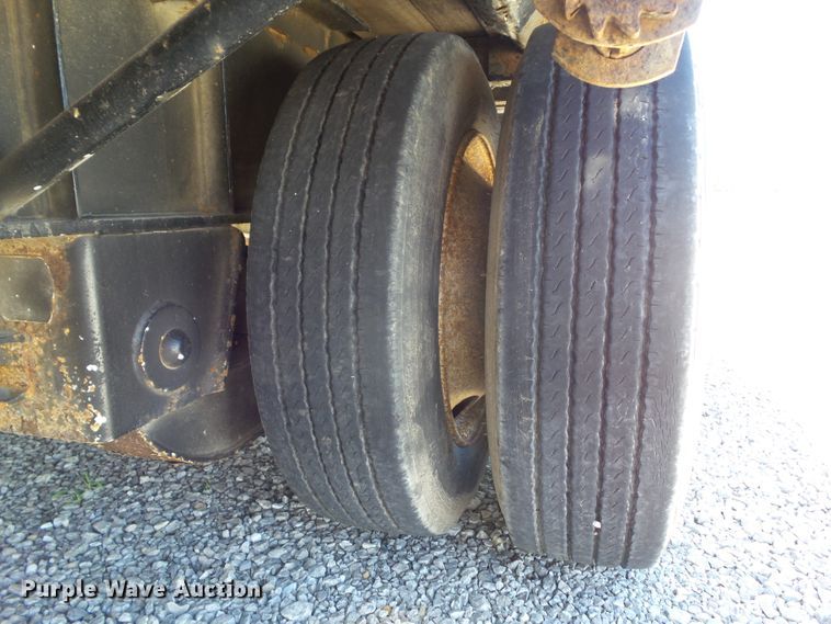 image for item DF0853 1998 Jet drop deck equipment trailer