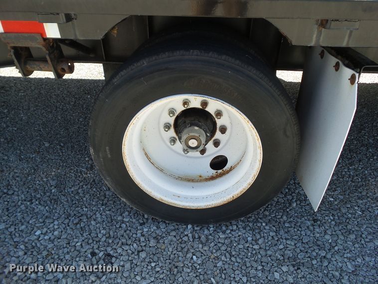 image for item DF0853 1998 Jet drop deck equipment trailer
