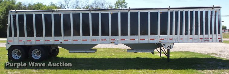 image for item DF0855 2014 Corn Husker 800ALSR-121713-7874 double hopper bottom grain trailer
