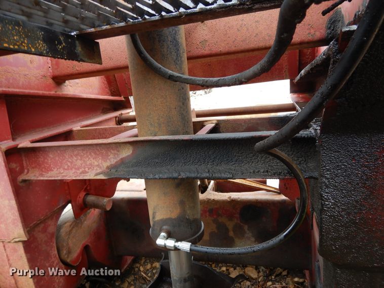 image for item DF5167 2004 Witzco Challenger RG35 lowboy equipment trailer