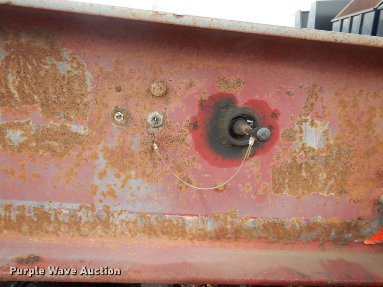 image for item DF5167 2004 Witzco Challenger RG35 lowboy equipment trailer