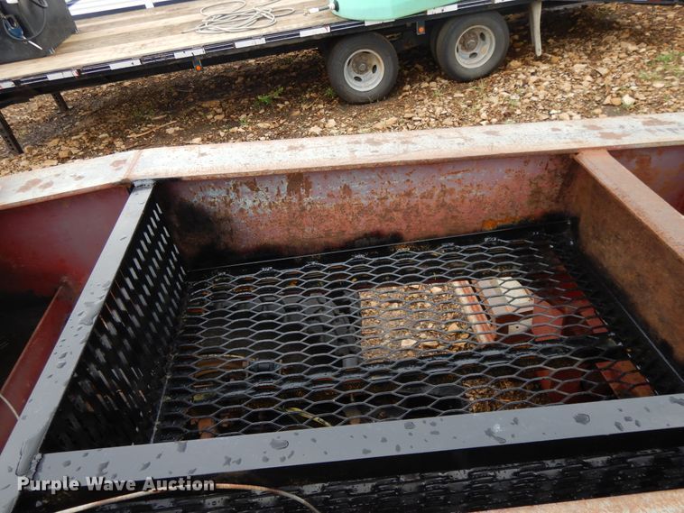 image for item DF5167 2004 Witzco Challenger RG35 lowboy equipment trailer