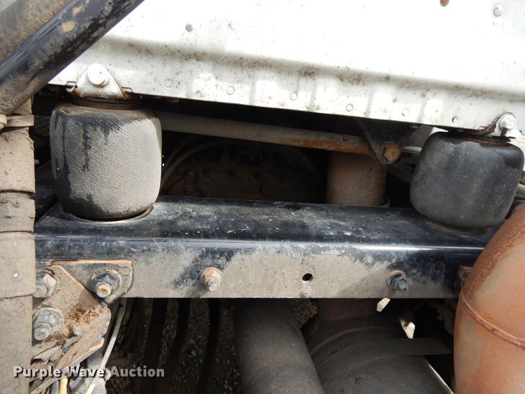 image for item DF5241 2008 Freightliner Cascadia  semi truck