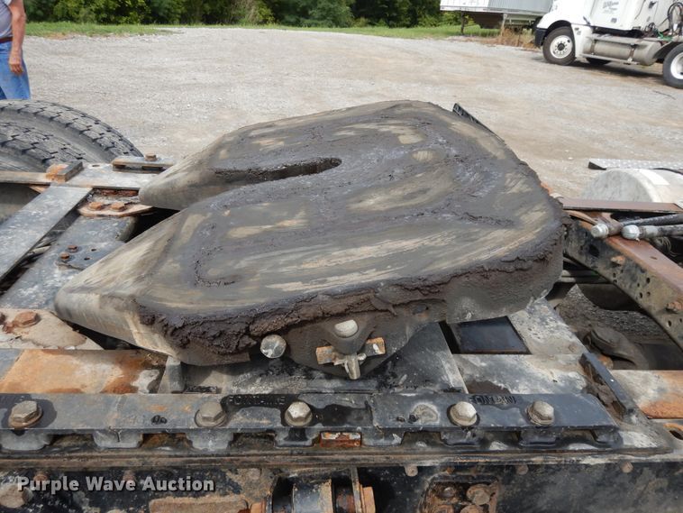 image for item DF5241 2008 Freightliner Cascadia  semi truck