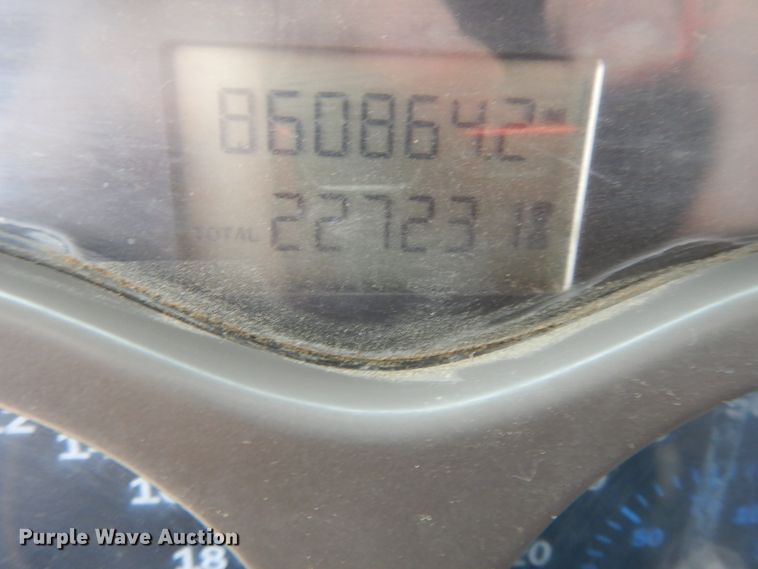 image for item DF5245 2002 Mack CH613  semi truck