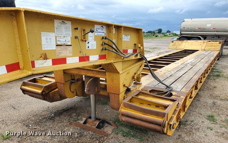 image for item DF7519 2013 Witzco Challenger RG-50 lowboy equipment trailer