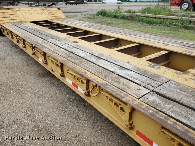 image for item DF7519 2013 Witzco Challenger RG-50 lowboy equipment trailer