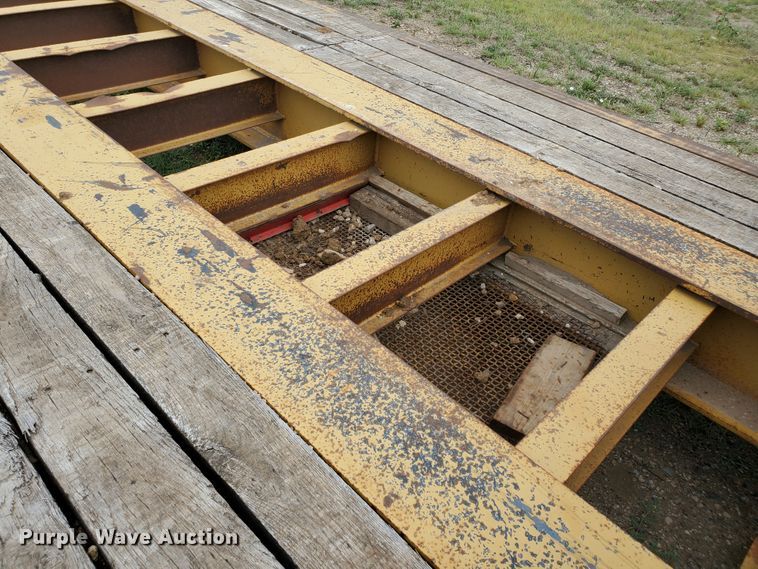 image for item DF7519 2013 Witzco Challenger RG-50 lowboy equipment trailer