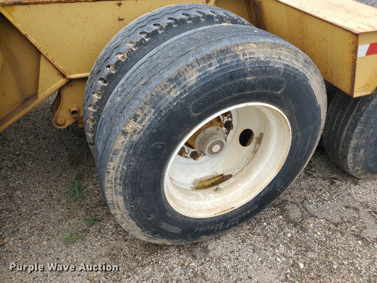 image for item DF7519 2013 Witzco Challenger RG-50 lowboy equipment trailer