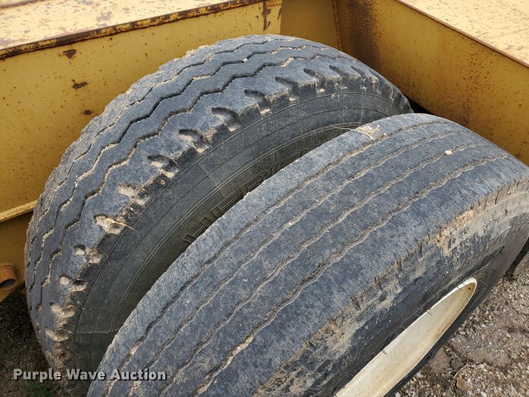 image for item DF7519 2013 Witzco Challenger RG-50 lowboy equipment trailer