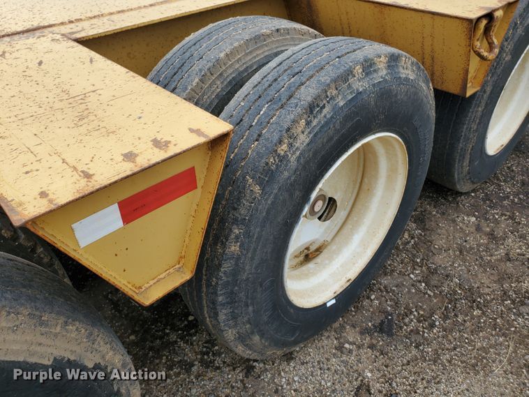 image for item DF7519 2013 Witzco Challenger RG-50 lowboy equipment trailer