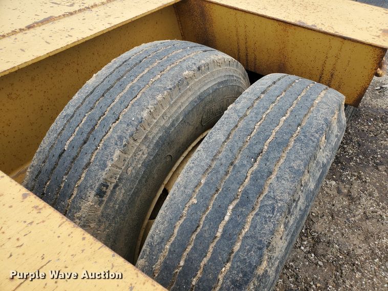 image for item DF7519 2013 Witzco Challenger RG-50 lowboy equipment trailer