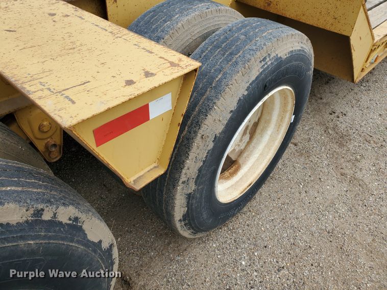 image for item DF7519 2013 Witzco Challenger RG-50 lowboy equipment trailer