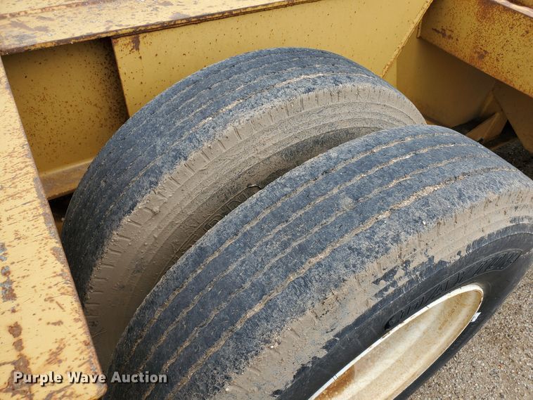 image for item DF7519 2013 Witzco Challenger RG-50 lowboy equipment trailer