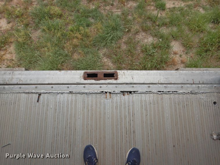 image for item DG1416 2005 Great Dane refrigerated dry van trailer