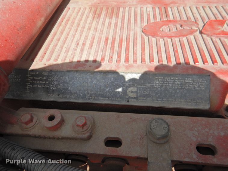 image for item DG1417 2013 Peterbilt 389  semi truck