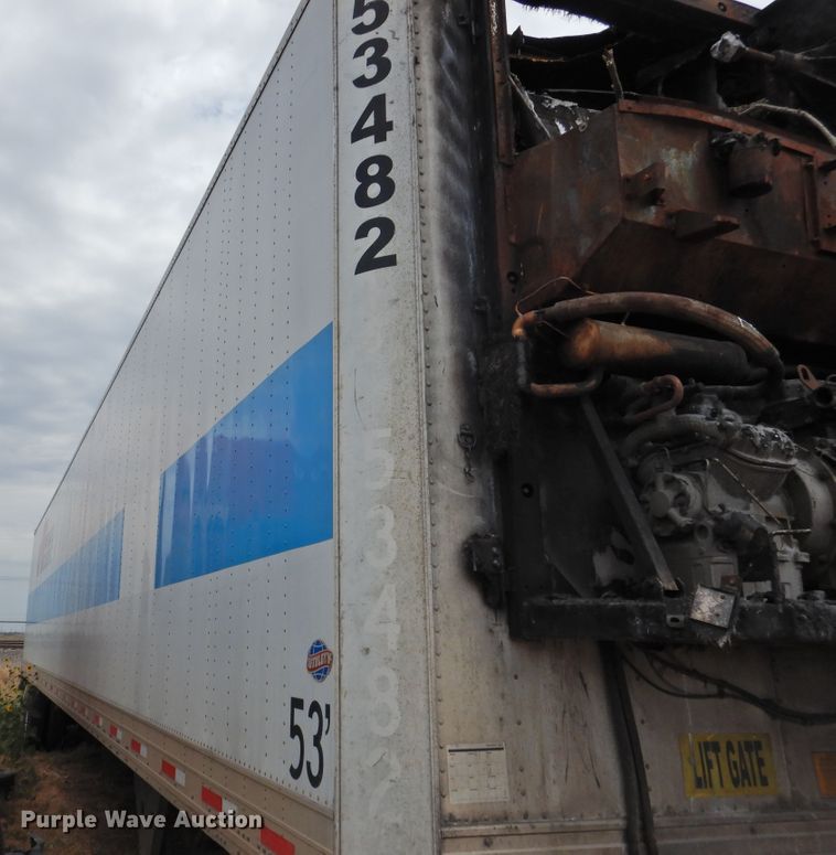 image for item DG1418 2001 Utility Trailers VS2R refrigerated van trailer