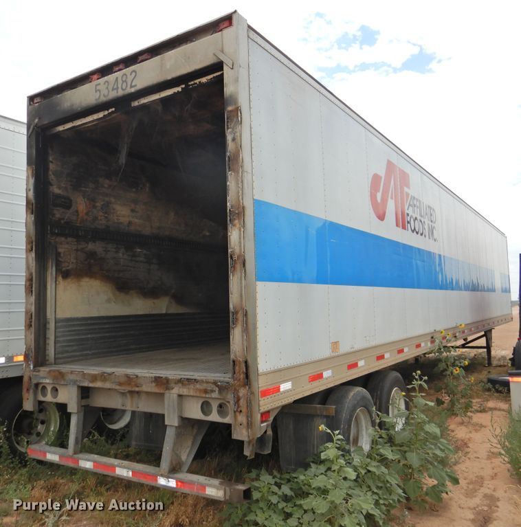 image for item DG1418 2001 Utility Trailers VS2R refrigerated van trailer