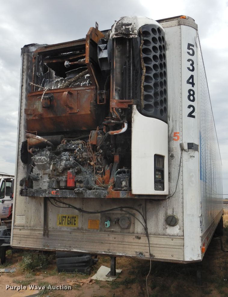 image for item DG1418 2001 Utility Trailers VS2R refrigerated van trailer