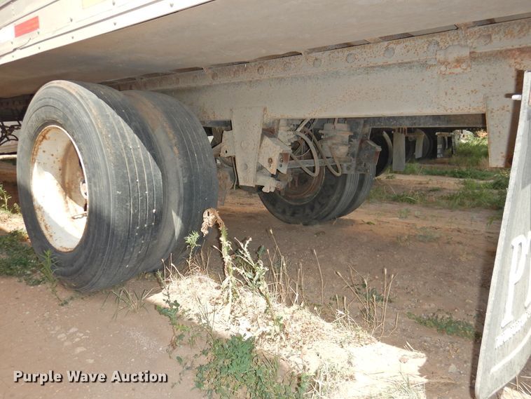 image for item DG1420 1997 Utility Trailers VS2RX refrigerated van trailer