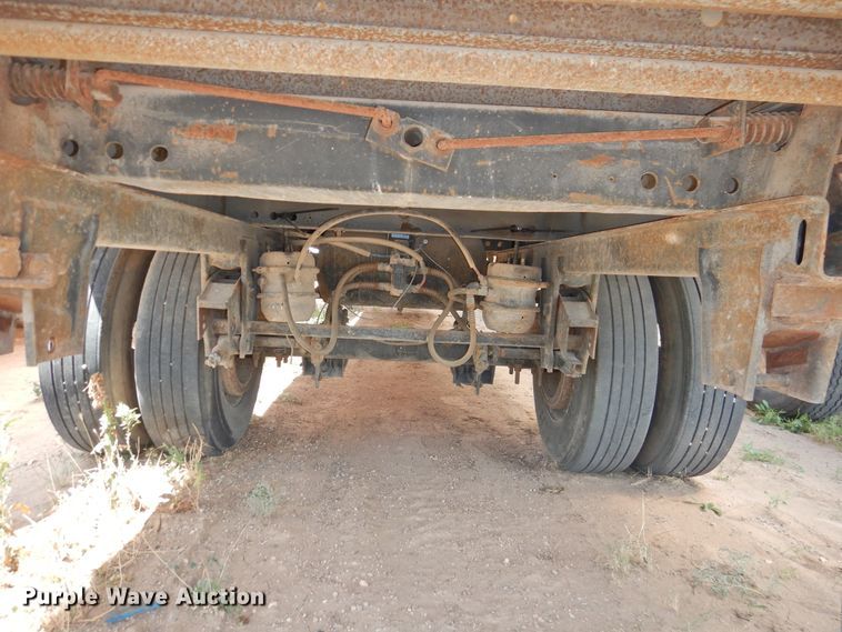 image for item DG1420 1997 Utility Trailers VS2RX refrigerated van trailer