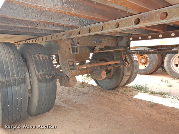 image for item DG1420 1997 Utility Trailers VS2RX refrigerated van trailer