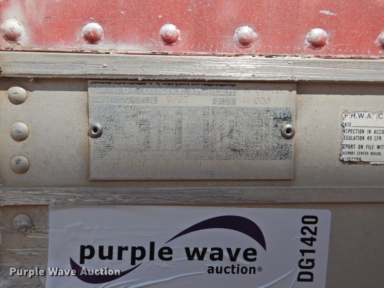 image for item DG1420 1997 Utility Trailers VS2RX refrigerated van trailer