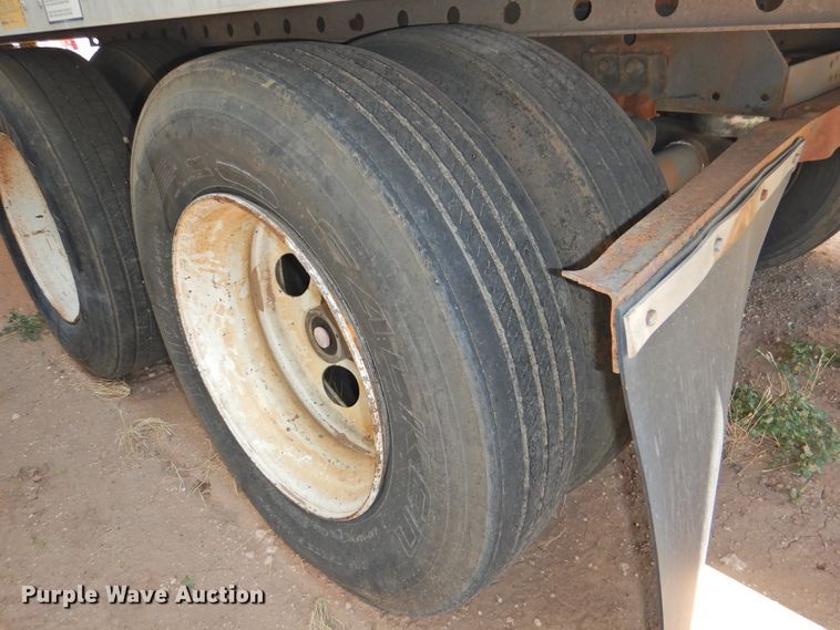 image for item DG1421 2004 Great Dane refrigerated van trailer