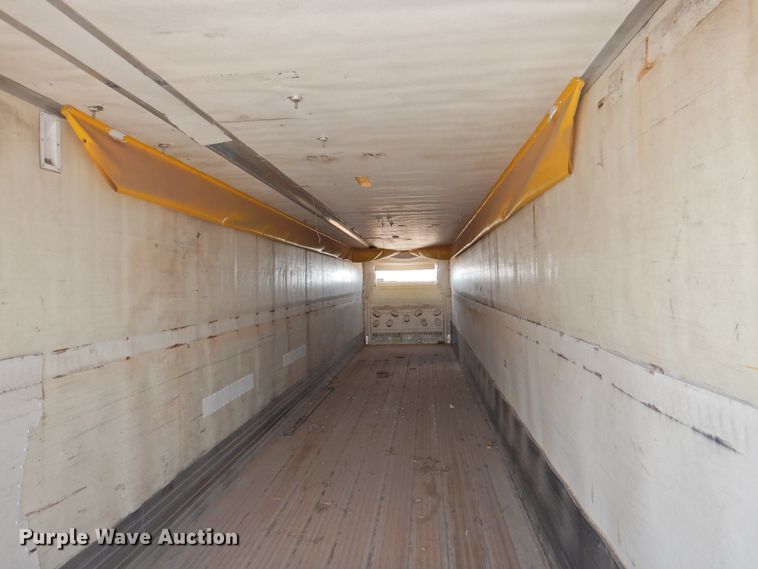 image for item DG1422 2005 Utility Trailers refrigerated van trailer