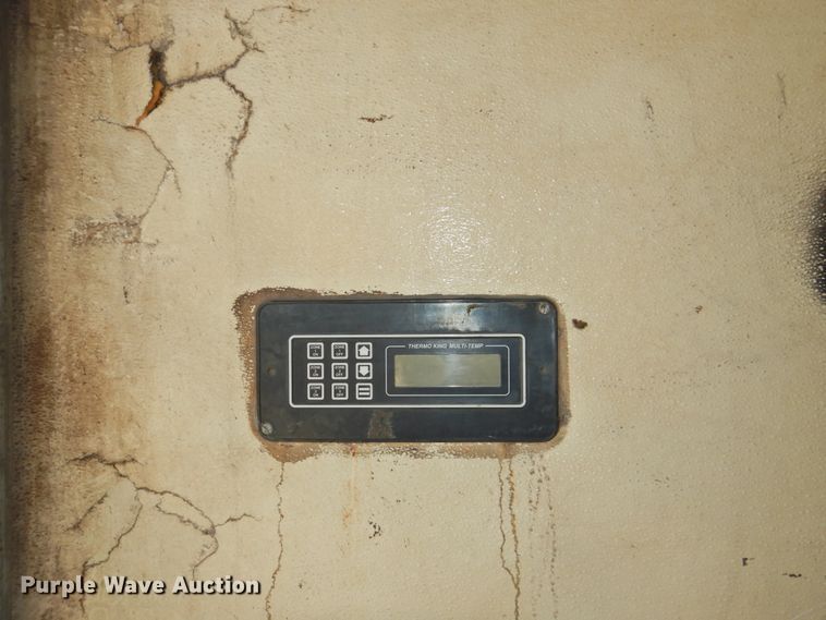 image for item DG1422 2005 Utility Trailers refrigerated van trailer