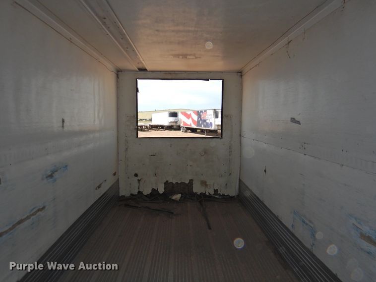 image for item DG1423 2004 Great Dane refrigerated van trailer