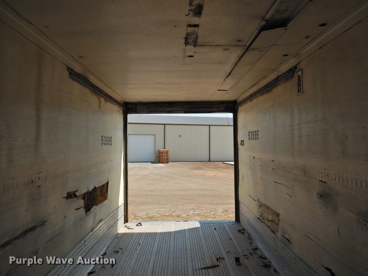 image for item DG1423 2004 Great Dane refrigerated van trailer