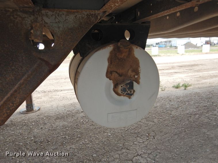 image for item DG1424 1999 Utility Trailers VS2PX refrigerated van trailer