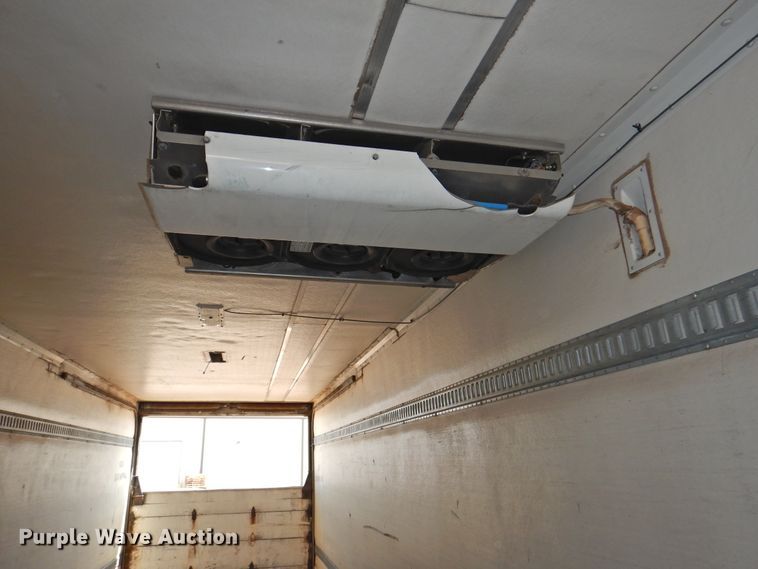 image for item DG1425 2002 Great Dane 7811TZ153 refrigerated van trailer