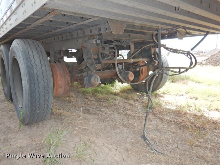 image for item DG1425 2002 Great Dane 7811TZ153 refrigerated van trailer