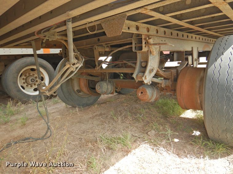 image for item DG1425 2002 Great Dane 7811TZ153 refrigerated van trailer