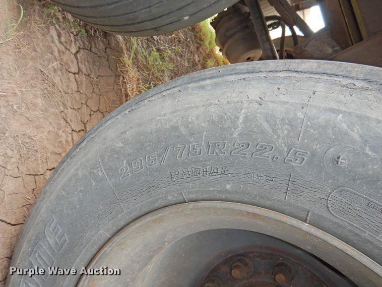 image for item DG1425 2002 Great Dane 7811TZ153 refrigerated van trailer