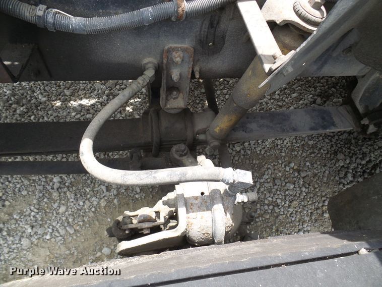 image for item DG1975 1995 International 9400  semi truck