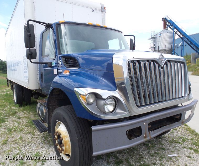 image for item DG1977 2008 International WorkStar 7300  box truck