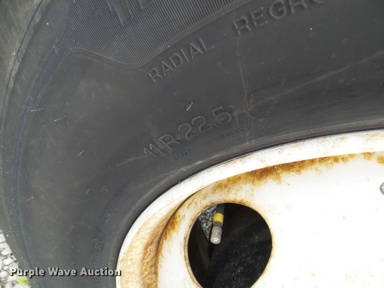 image for item DG1977 2008 International WorkStar 7300  box truck