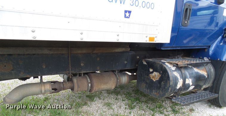 image for item DG1977 2008 International WorkStar 7300  box truck