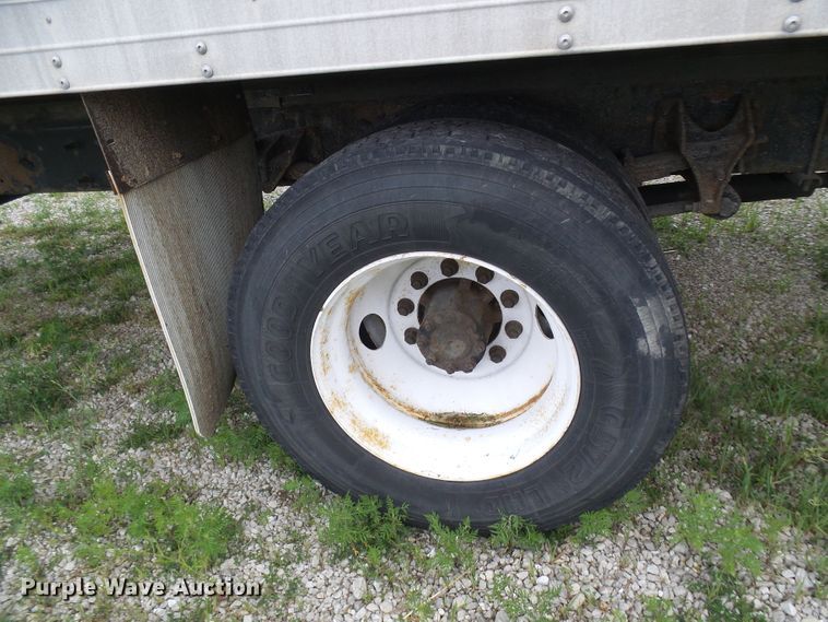 image for item DG1977 2008 International WorkStar 7300  box truck